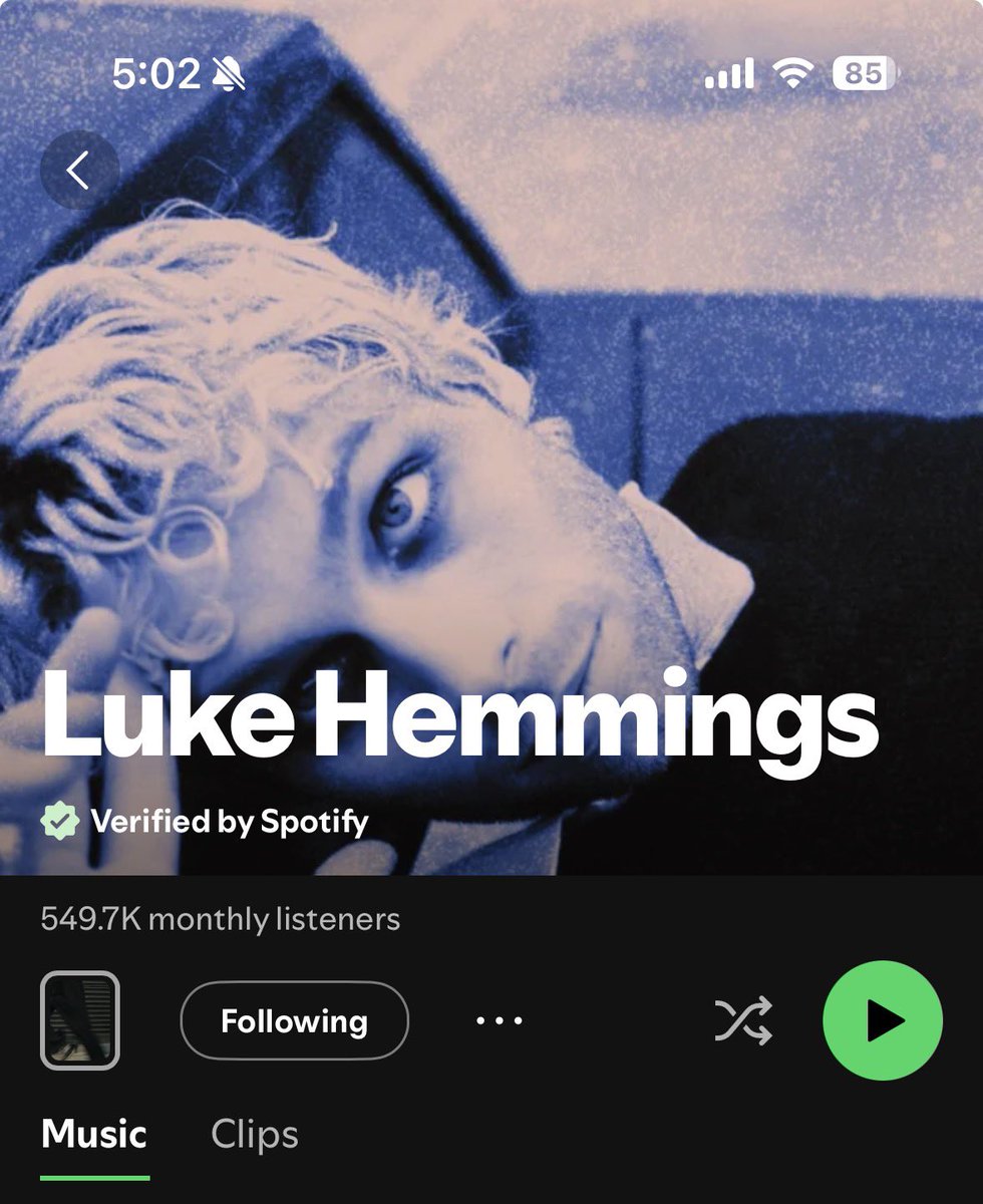 jadedomens's tweet photo. Dw all solo projects have been verified as well @Ashton5SOS @Luke5SOS @Michael5SOS @Calum5SOS https://t.co/kZjL38NKqK