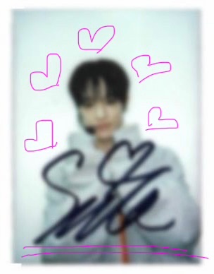 mp_nex87's tweet photo. @idolchamp1 NEXZくんの歴史的な初の1位の瞬間を見守れて幸せでした♡
ポラロイドは💜SEITAくん💜をお願いします。

#오덕상점 #넥스지 #NEXZ #세이다 https://t.co/uYG4zLchYW