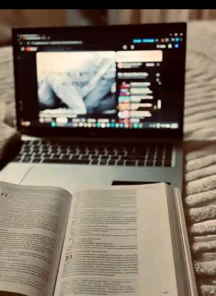 STELLARTECH_12's tweet photo. Protect your peace, sharpen your mind, trust God, keep building
#LateNightThoughts #ChristianCreative #FaithAndWork #BibleStudy #DigitalCreator #EntrepreneurLife #WorkInSilence #Mindset #LaptopLifestyle #ChristianEntrepreneur #FocusMode #SoftLife #GrowthMindset #DailyMotivation #FaithOverFear
