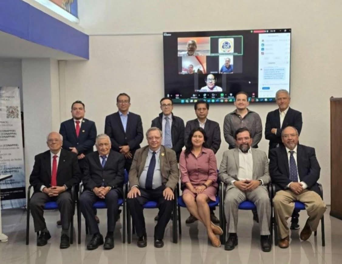 maac_ac's tweet photo. MAAC  tiene el honor de extender una sincera y cordial felicitación al Dr. Abel Clemente Reyes, por su designación como Presidente del Comité Nacional Permanente de Peritos en Energías Renovables y Limpias, CONAPPER para el periodo 2026 -2028. https://t.co/wc0jEQjLRy