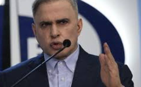 Letras de repudio al ex - fiscal de la barbarie ante el asesinato de Víctor Hugo Quero 

Sr. Tarek William Saab: lo llamo señor en este encabezado no porque así lo considere, sino por mantener un mínimo de apego con mis esquemas de misivas, aunque estas sean dirigidas al peor de