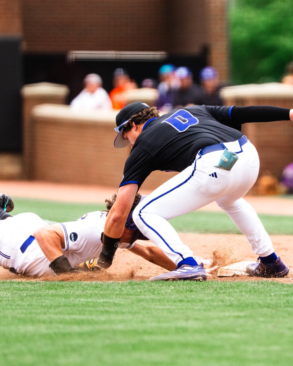 PrascoPark's tweet photo. The rollercoaster we call Baseball 🎢 https://t.co/zz1cNWYE1K