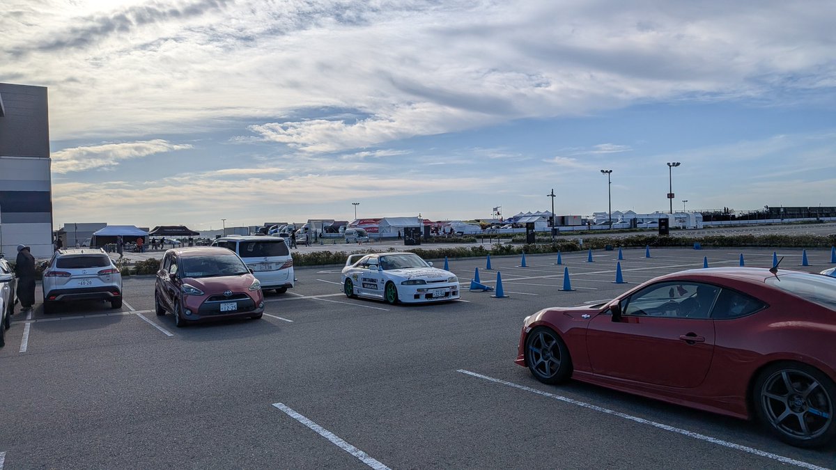 【公式】大橋麗神愚㈱🚗💨 ◢ ◤ tweet media