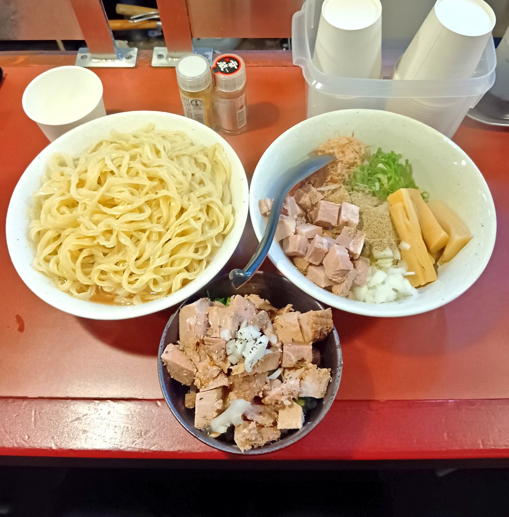 たけのこ tweet media
