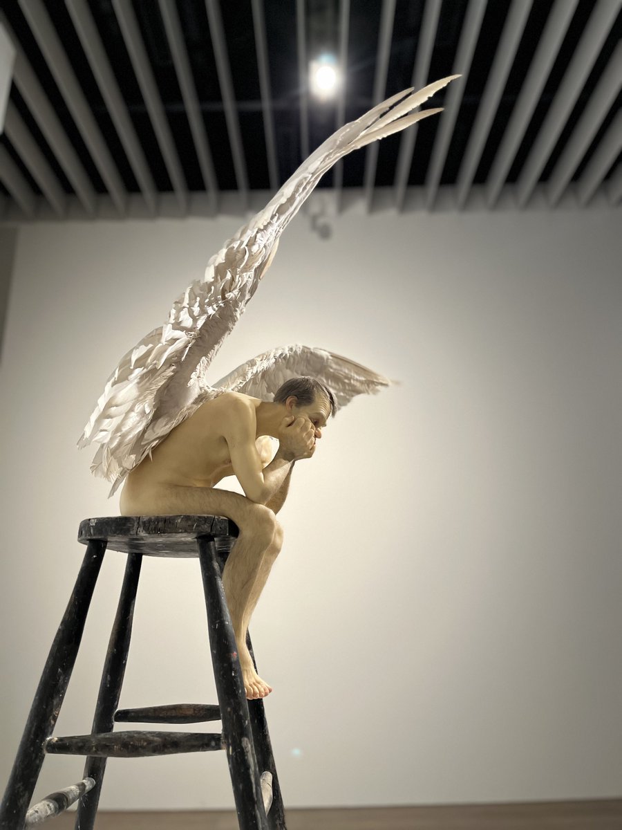 yk_ohshima's tweet photo. 「ロン・ミュエク」展 https://t.co/F9hxN9hUB3