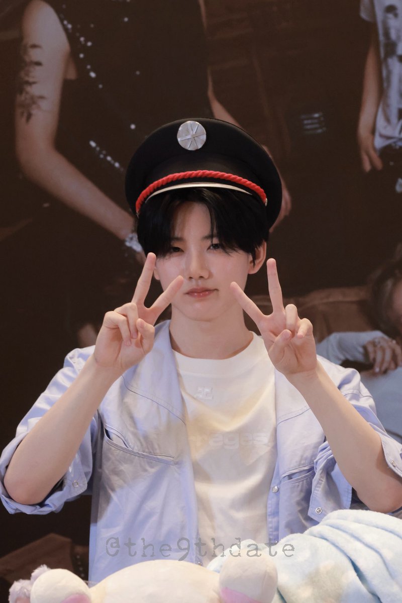 the9thdate's tweet photo. 하나코군​​（IDOLver.  #TREASURE #준규 #트레저 #ヅユソギユ #トレジャー https://t.co/oLDJYABynr