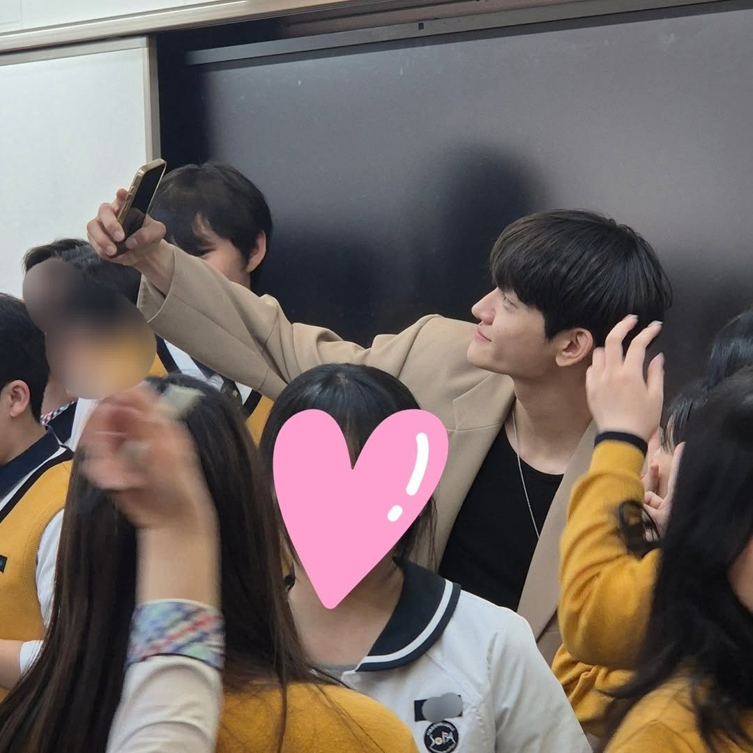 라디 tweet media