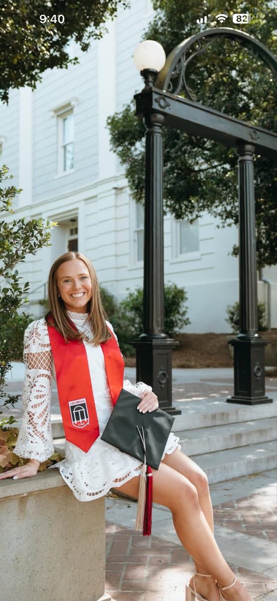 scobee21's tweet photo. So proud of you Rachel! #ugagrad https://t.co/VaYRM9TE1o