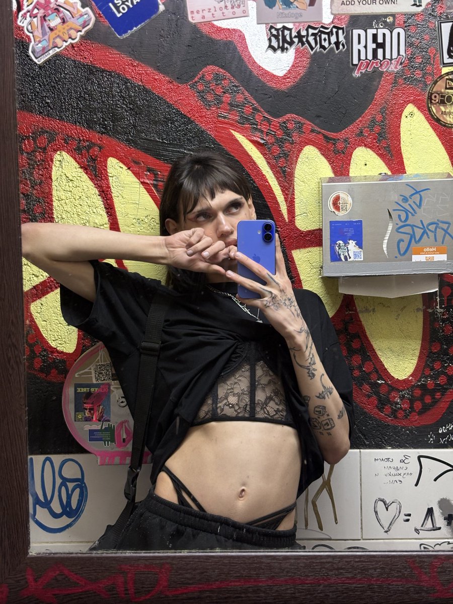 cherlybay's tweet photo. wanna fuck me in a club’s toilet?) https://t.co/DdradBmAYV