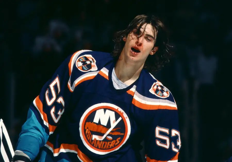Islanders out of context tweet media