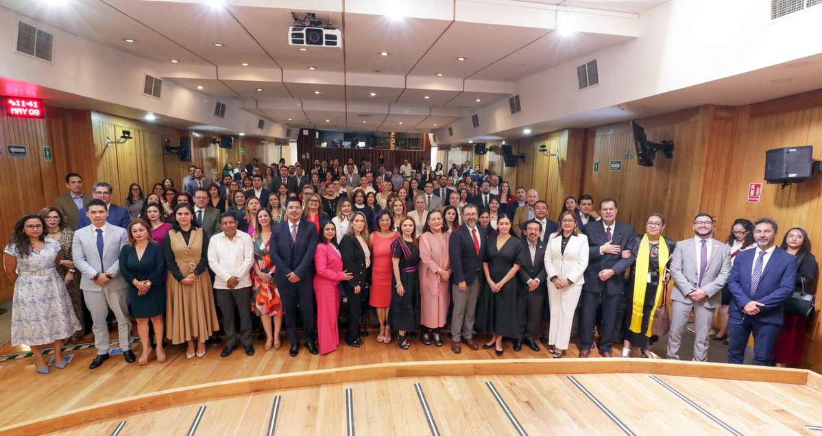Hoy realizamos la declaratoria de instalación de la Red por la Gobernanza Electoral, un mecanismo de inteligencia institucional democrática.

Un espacio para compartir diagnósticos, anticipar desafíos, fortalecer capacidades y construir respuestas coordinadas frente a procesos