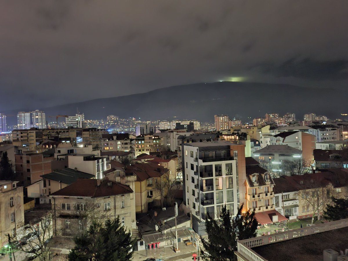 Man from Skopje tweet media