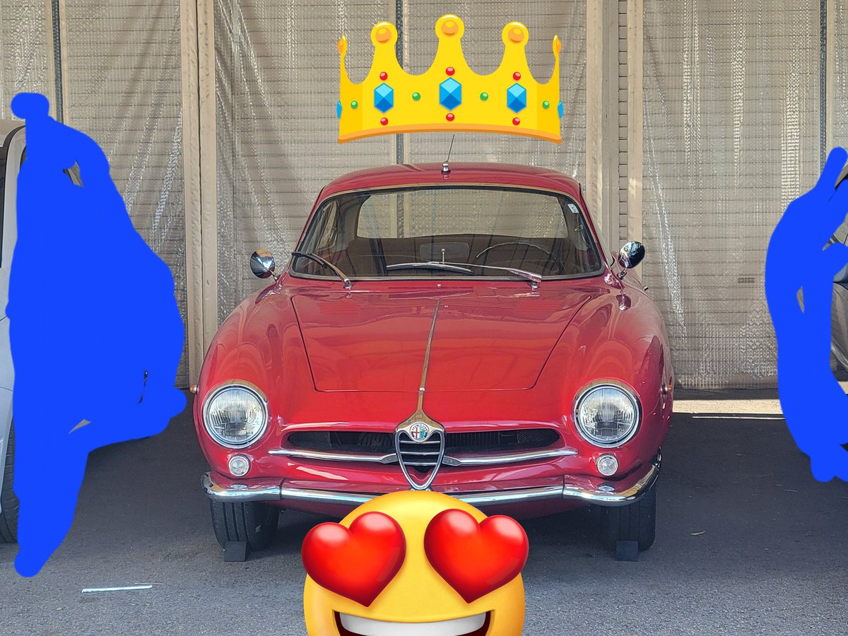 junjun4389's tweet photo. うっひょ～🥰
憧れ車と初対面✨
いい事あるかも♪ https://t.co/wUyYn6SIeE