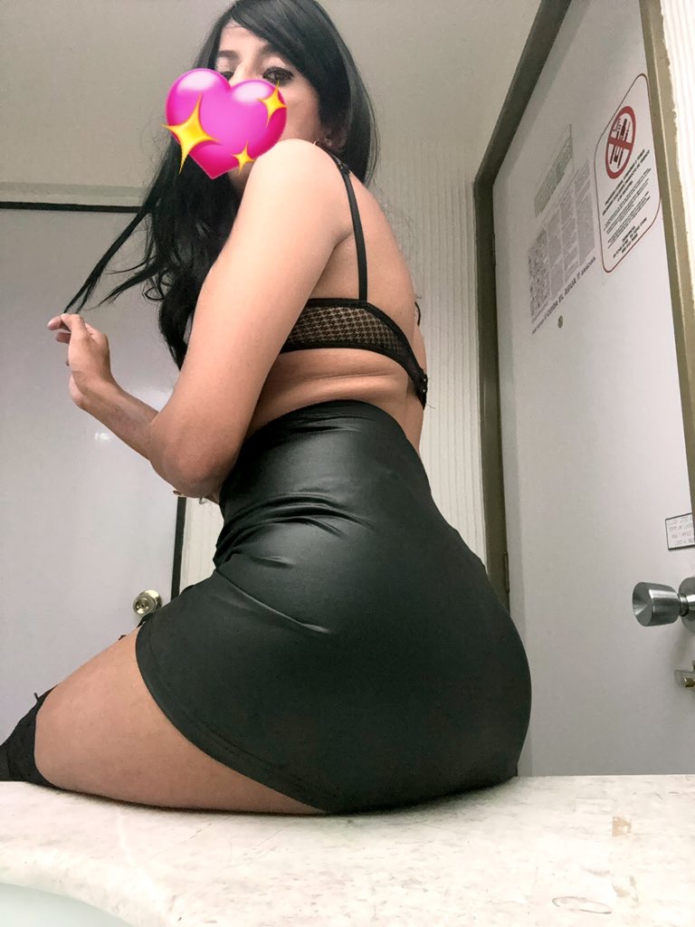 tv_jeny41492's tweet photo. donde estan los machos puercotes dominadores y morbosos? manden mensaje https://t.co/p5CV9TPIRr