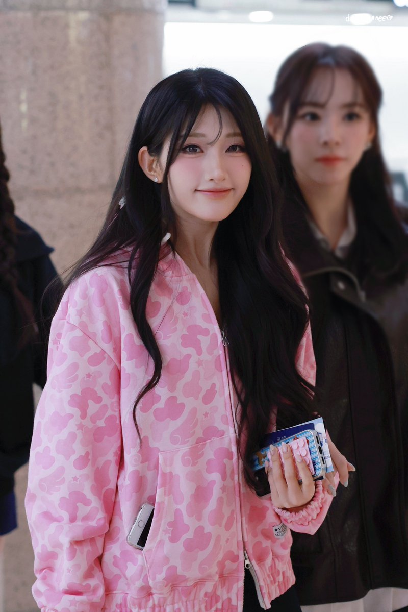 떠뚠니 tweet media