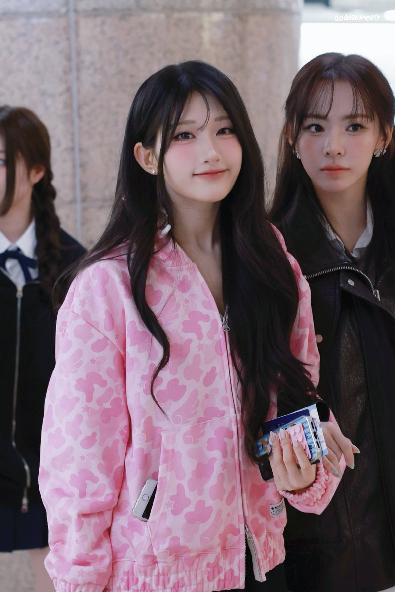 떠뚠니 tweet media