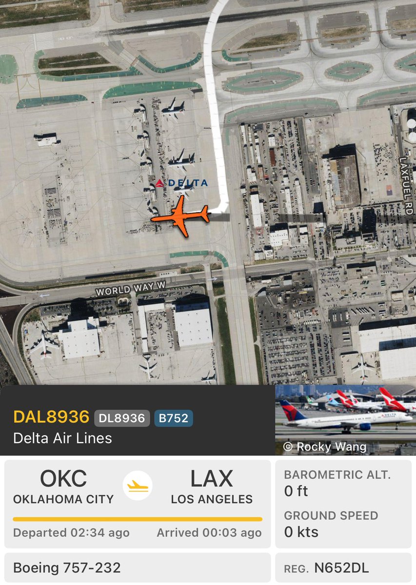 planes tweet media