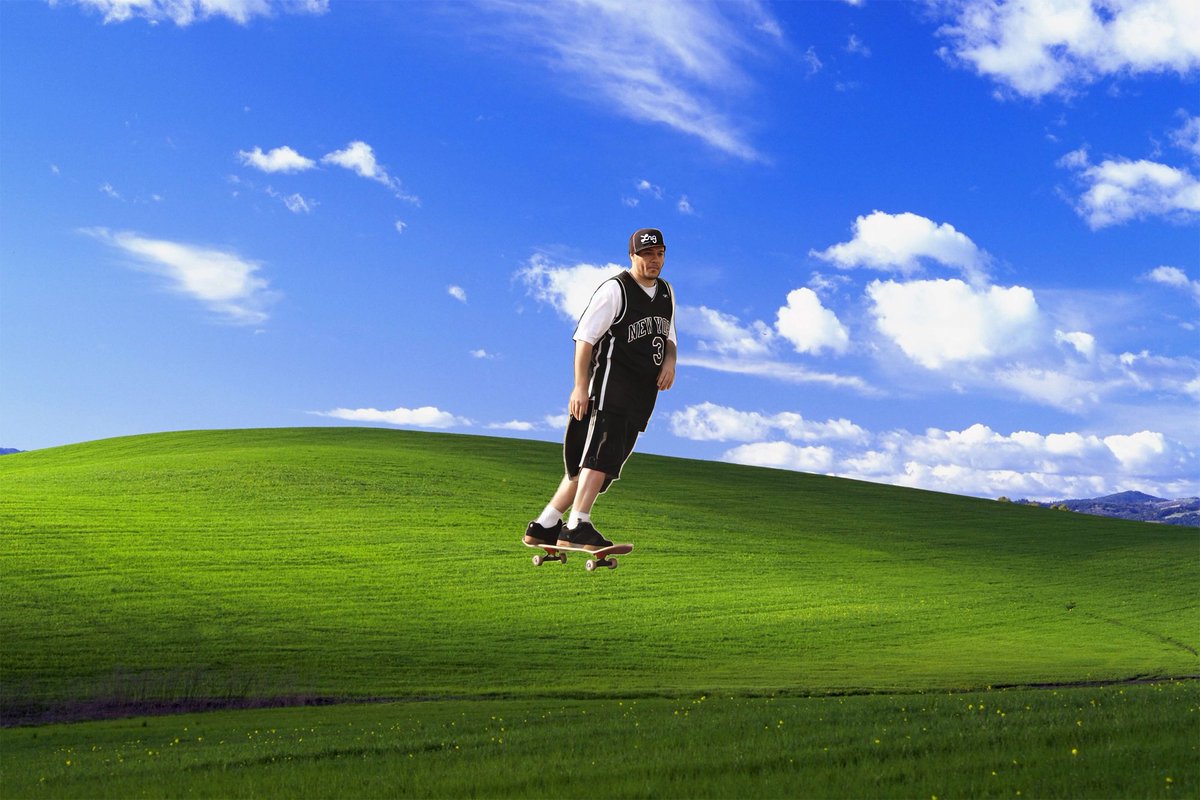 brunokuni's tweet photo. e falando em sistemas operacionais: eu teria feito o wallpaper do windows XP assim na época https://t.co/MPKw7K1chp
