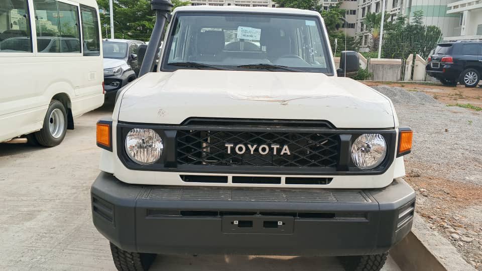 topcars_abuja's tweet photo. Brand new LandCruiser Buffalo 2025 - 130M Naira a https://t.co/Y8kktrHZe4