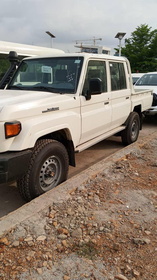 topcars_abuja's tweet photo. Brand new LandCruiser Buffalo 2025 - 130M Naira a https://t.co/Y8kktrHZe4