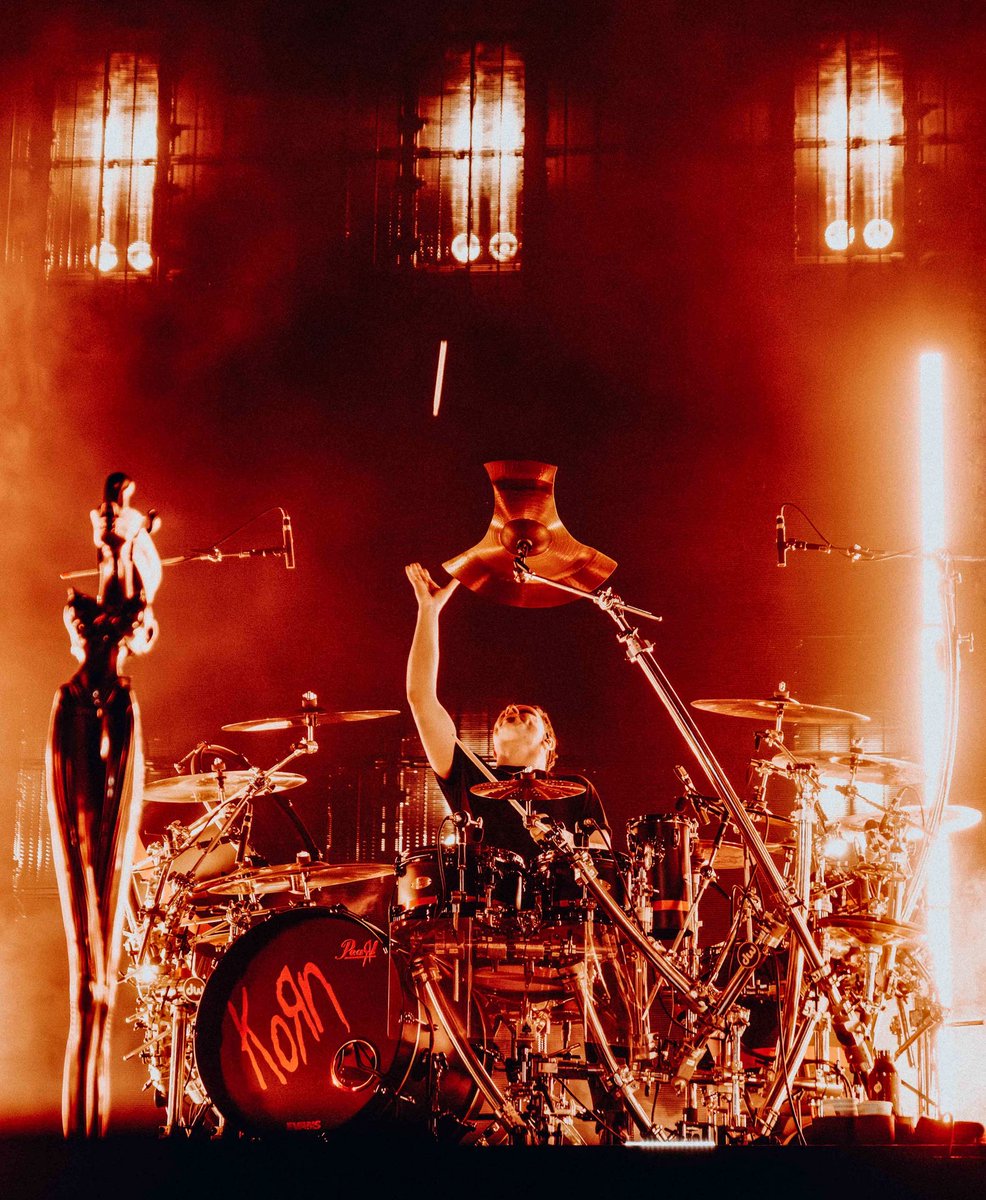 Korn tweet media