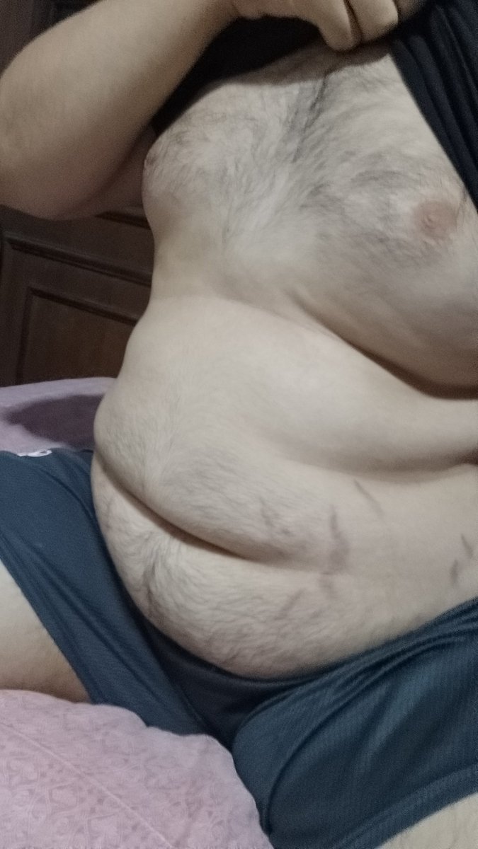 chubbybear135's tweet photo. Registro pra Fatboy friday 
#fatboyfriday #chubby #bear https://t.co/rTcrIMDzsd