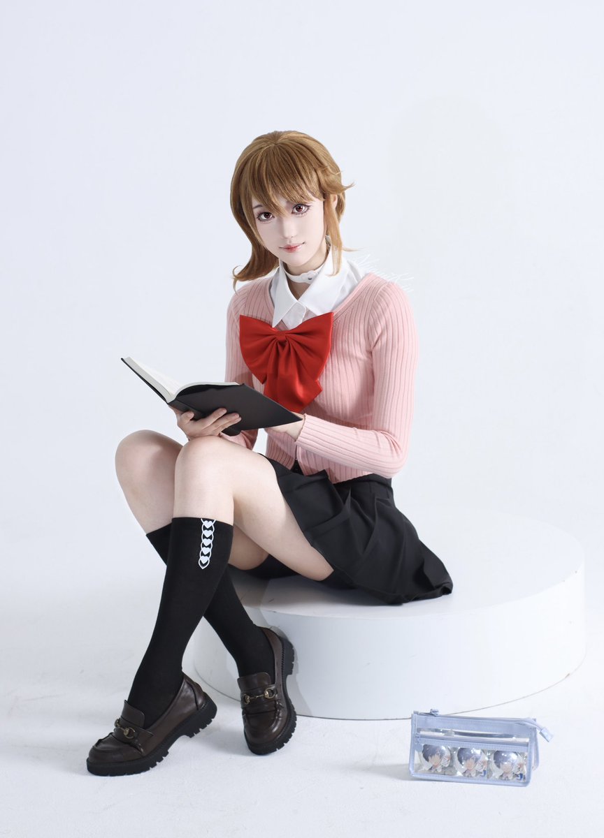 きん tweet media