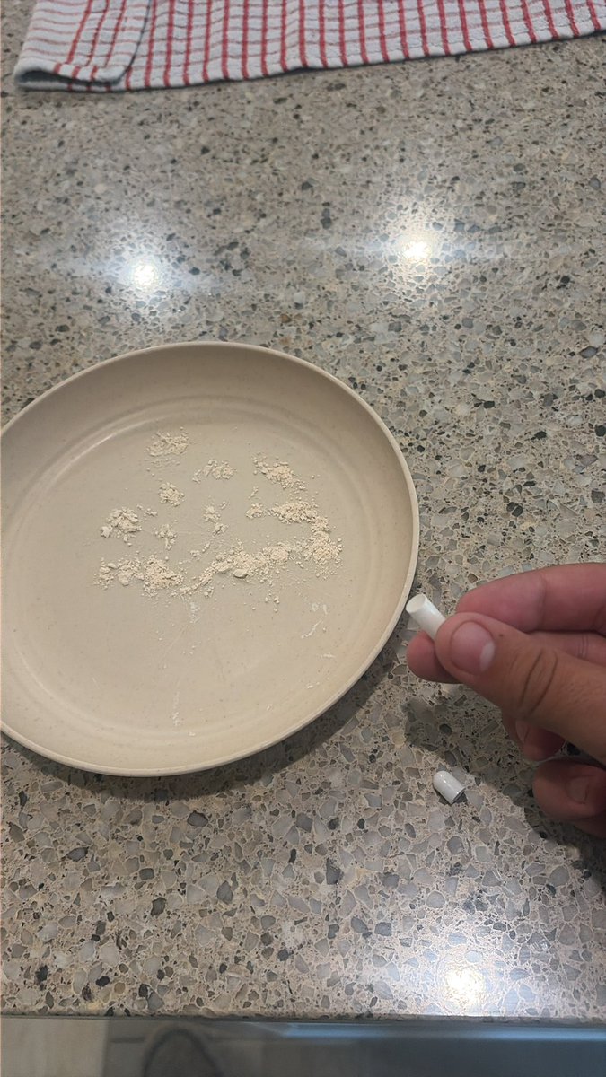 LDecheeno13882's tweet photo. Me and @PinkTiga snorting THC powder, I’ll let you guys know the results, could be the new tech https://t.co/94fAFCtN7f