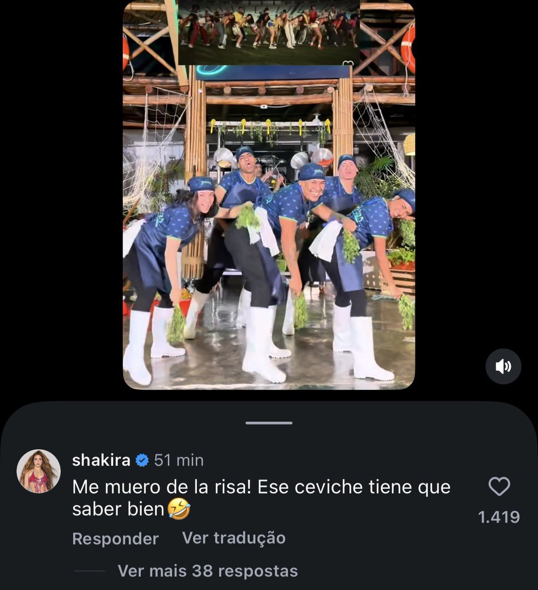 A Shakira comentando no vídeo do pessoal do restaurante imitando o vídeo de Dai Dai KKKKKKKKKKKKKKK