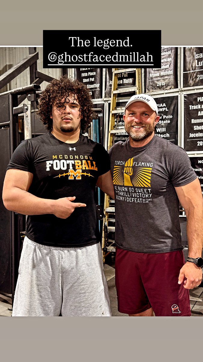 RJCruz72's tweet photo. 315x9. Appreciate the legend Dane Miller from @GarageStrength for continuing to help me along my journey. 🙏🏽💪🏽 

@McDCoachSule @CoachDHardy @CoachMWilson11 @AO1Sports_ @RCruzJrAO1 @247Sports @on3recruits @Rivals @ESPN300News @TomLoy247 @GregBiggins @BrianDohn247 @CraigHaubert @Younglaco @MikeMcCartney7 @CaseDonahue
