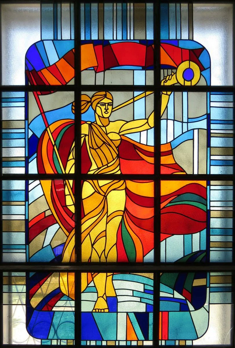 SciFiArchives's tweet photo. Stained glass windows at Chernobyl Nuclear Power Plant, (1986), Pripyat, Ukrainian SSR. Artist: Mykola Semenovich Linnik https://t.co/eZqJpUSvLy