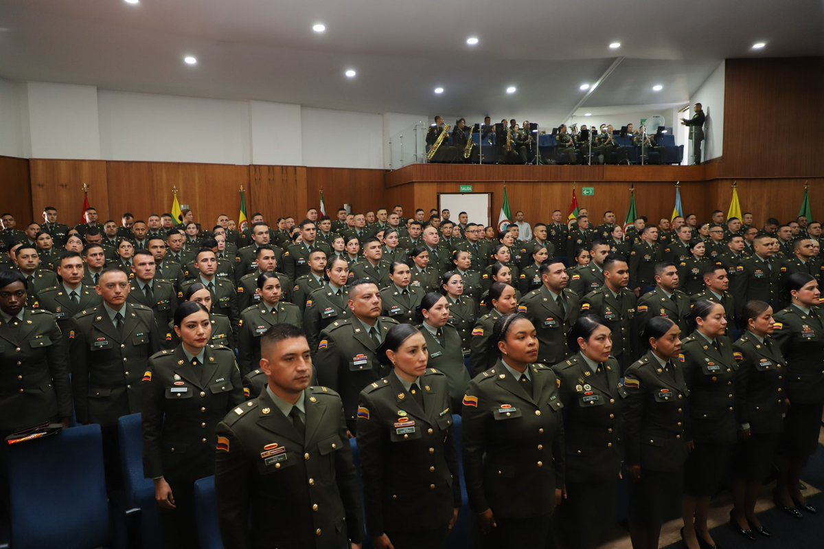 Escuela de Postgrados de Policía tweet media