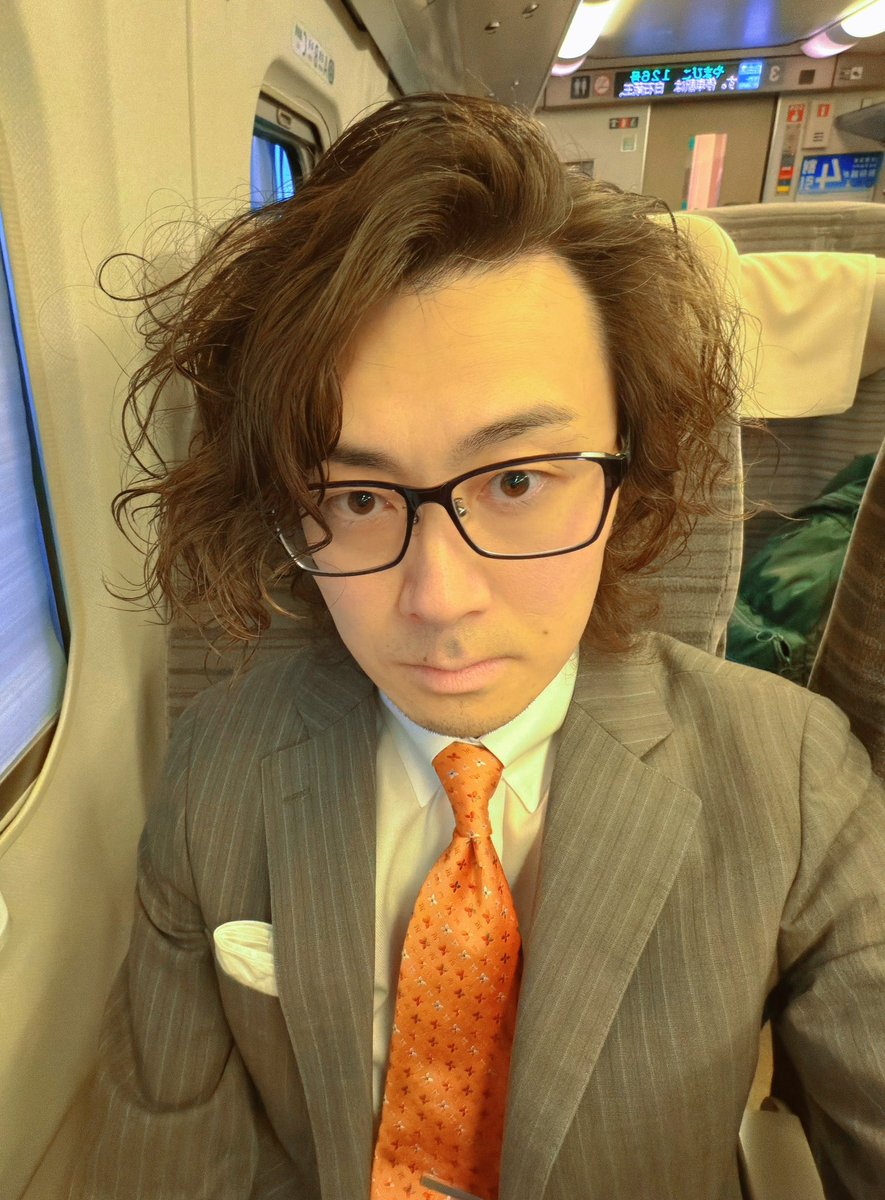 kikuta_1202's tweet photo. 麻雀って見てると打ちたくなるよね。
今日はプレイヤー。
鳳凰戦B2いってきます🔥
#麻雀最強戦2026 アンケート
【22】菊田政俊 投票お願いします🙏
#Ampai https://t.co/HOSEA45mI1
