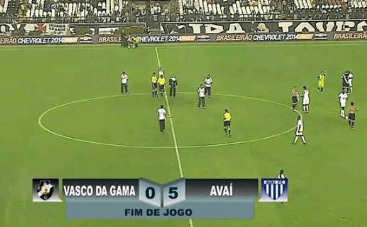 Noite de Copa tweet media