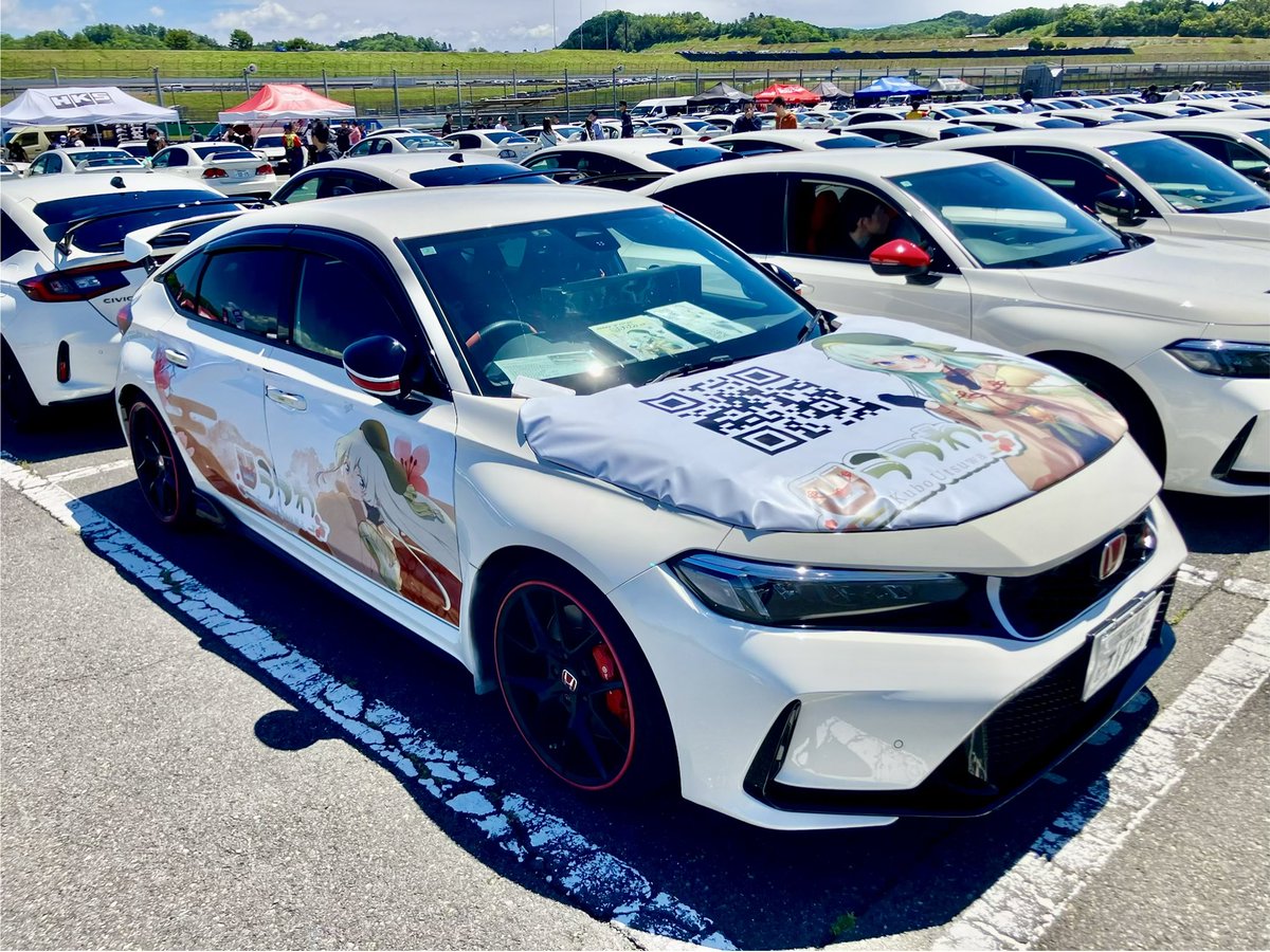 えっ…！！！！すごい！！！！ 凹うつわ仕様の痛車！？😭 こんな素敵に
