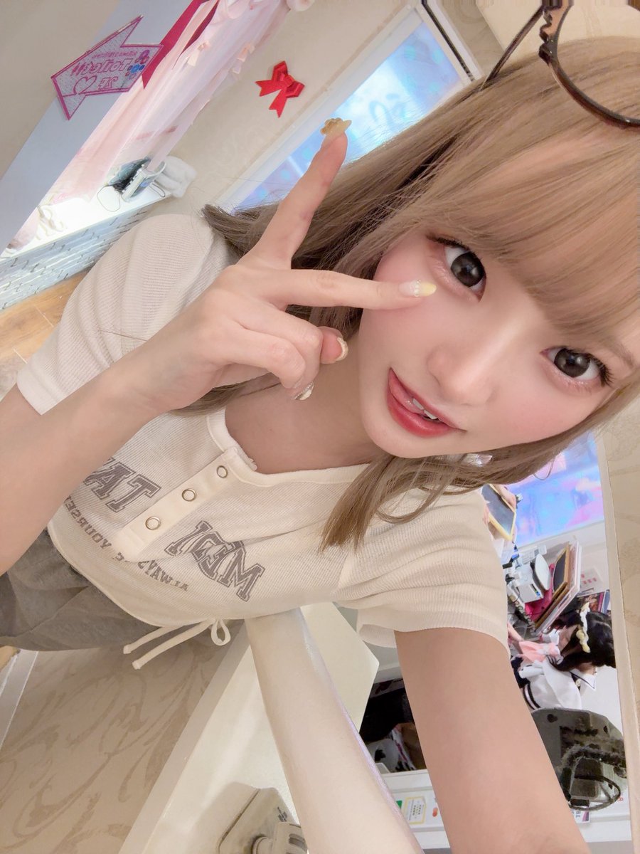 ことり🎀🐰めいどりーみん tweet media