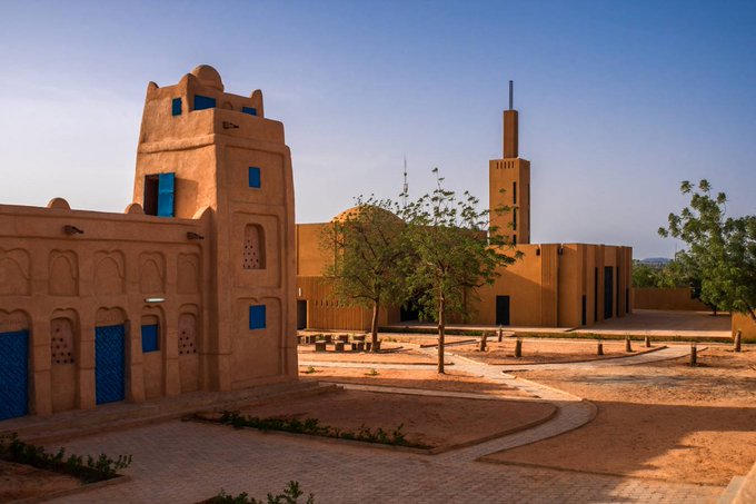 SciFiArchives's tweet photo. Hikma Community Complex by Mariam Issoufou Architects and Studio Chahar in Dandaji, Niger 🇳🇪 https://t.co/e2i0xlNDze