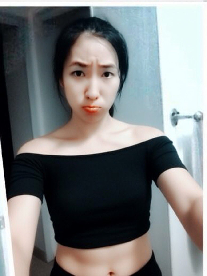 背德人妻骚母狗 tweet media
