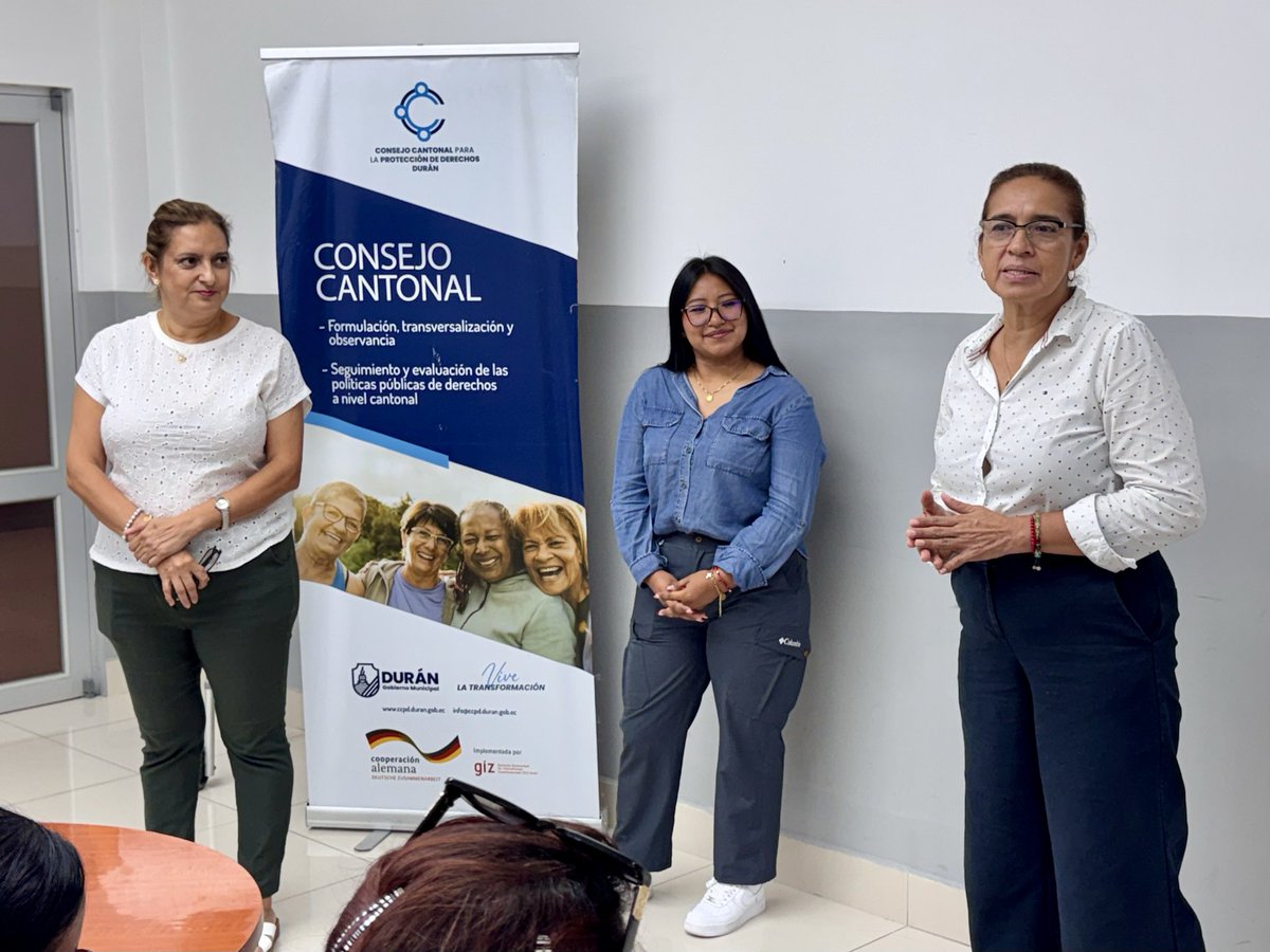 CCPD_DURAN's tweet photo. Tercera jornada de la Escuela de Participación Ciudadana 📚🤝

Seguimos fortaleciendo el aprendizaje, la participación y el compromiso ciudadano para construir una comunidad más informada y activa en el ejercicio de sus derechos y responsabilidades.
#TransformaciónConResultados https://t.co/Ksblo9VmYl