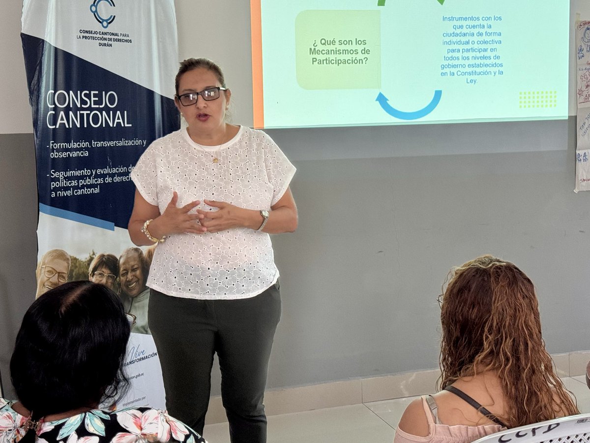 Tercera jornada de la Escuela de Participación Ciudadana 📚🤝

Seguimos fortaleciendo el aprendizaje, la participación y el compromiso ciudadano para construir una comunidad más informada y activa en el ejercicio de sus derechos y responsabilidades.
#TransformaciónConResultados