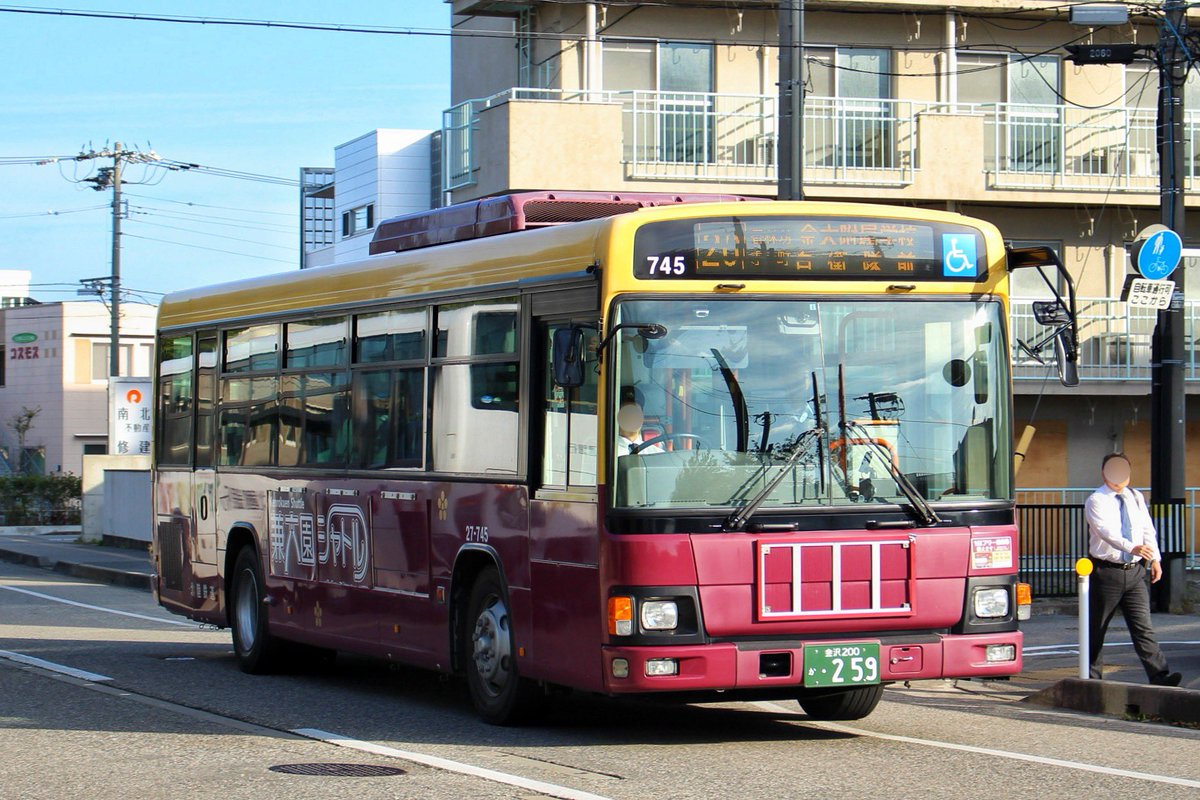 photo_bus's tweet photo. 27-745 https://t.co/7YtxIeurwX