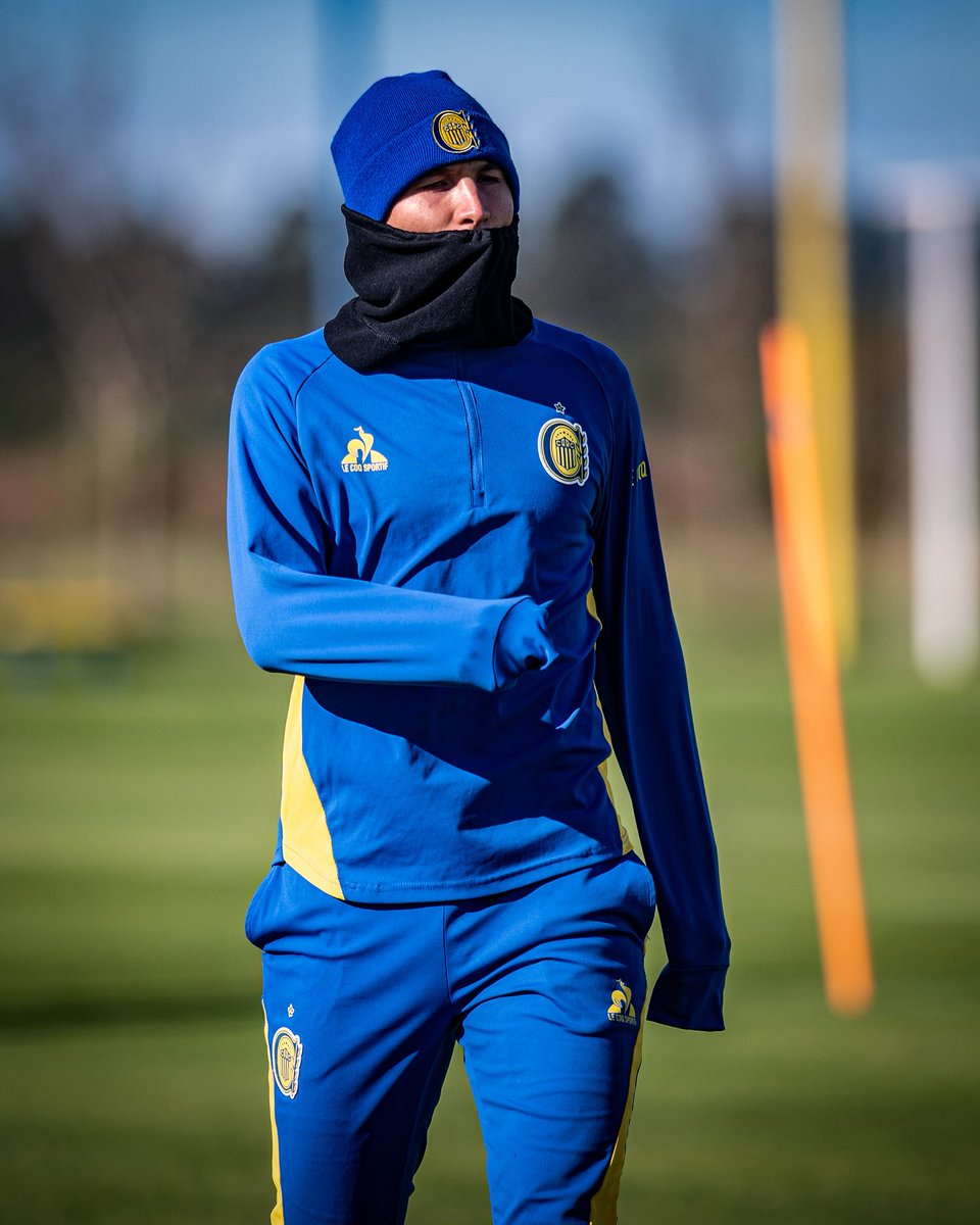 Nos preparamos para los Octavos 🧠💛💙

#VamosCanalla 🇺🇦💪🏼
