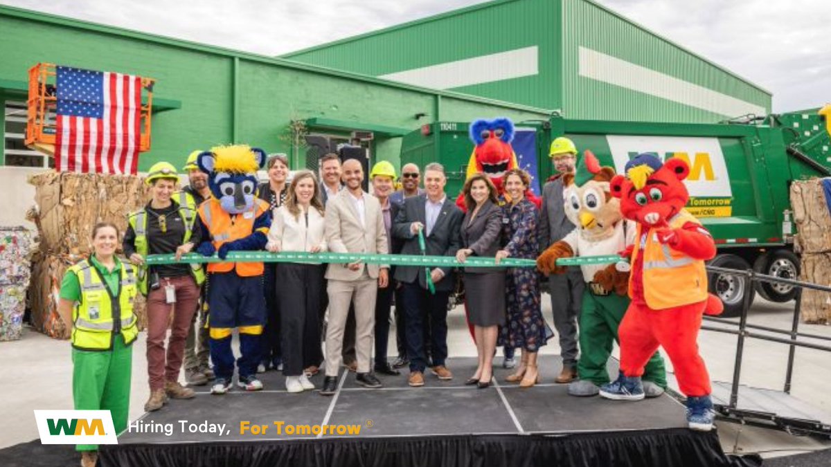 WMCareers's tweet photo. Big things are happening in #Indianapolis. Our new recycling facility will process 200k+ tons annually. What to be part of innovation like this? #JoinWM
https://t.co/YJcRVChhgA https://t.co/ArOIssiDBh