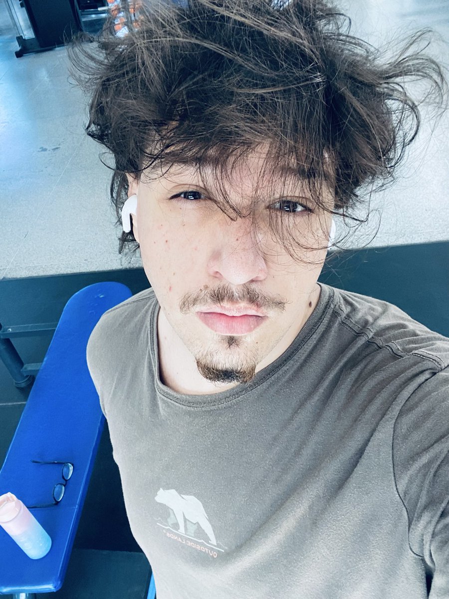 GijoSemContexto's tweet photo. Treininho de hoje https://t.co/FAqHTsbuKt