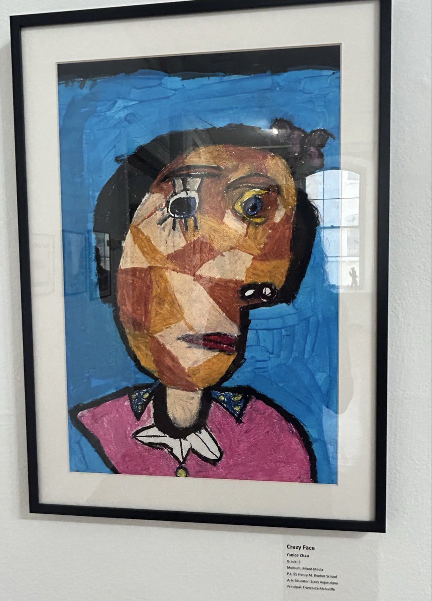 Franciii500's tweet photo. Seeing some of our @PS55SI students’ work on exhibition at the Borough Arts Festival brought an enormous smile to my face. Amazing pieces from every @CSD31SI school were proudly displayed. Hearing PreK-12th grade artists speak to their creative process truly made my Friday! 🖼️🤩 https://t.co/T9ACZGidG5