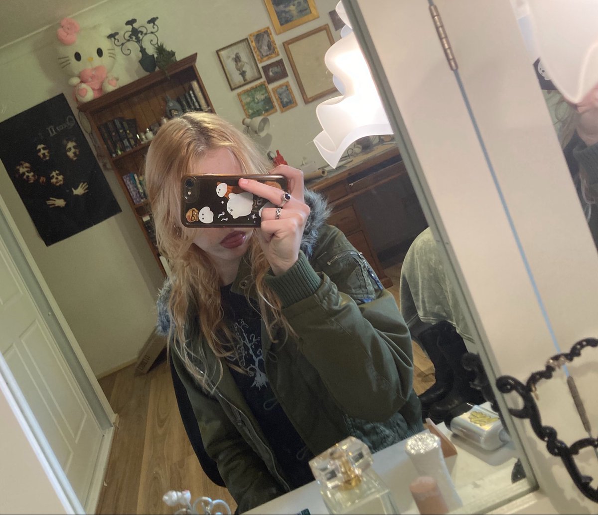 Princess Angel tweet media