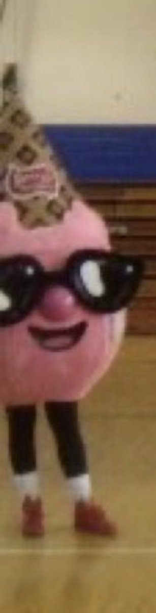 Chris (Low Ceilings) tweet media
