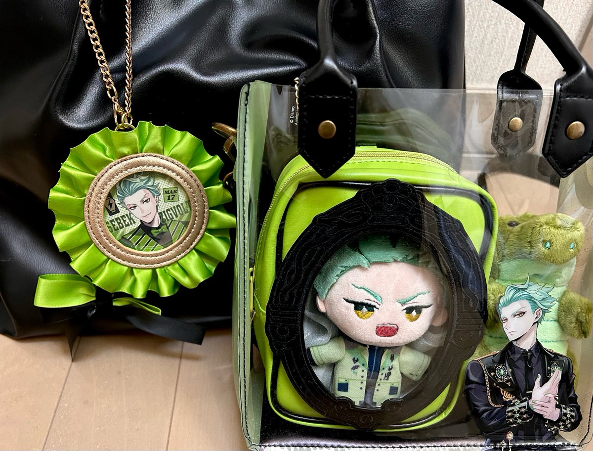 rimooozw's tweet photo. ようやく展に行く！ https://t.co/dToUsU4b7t