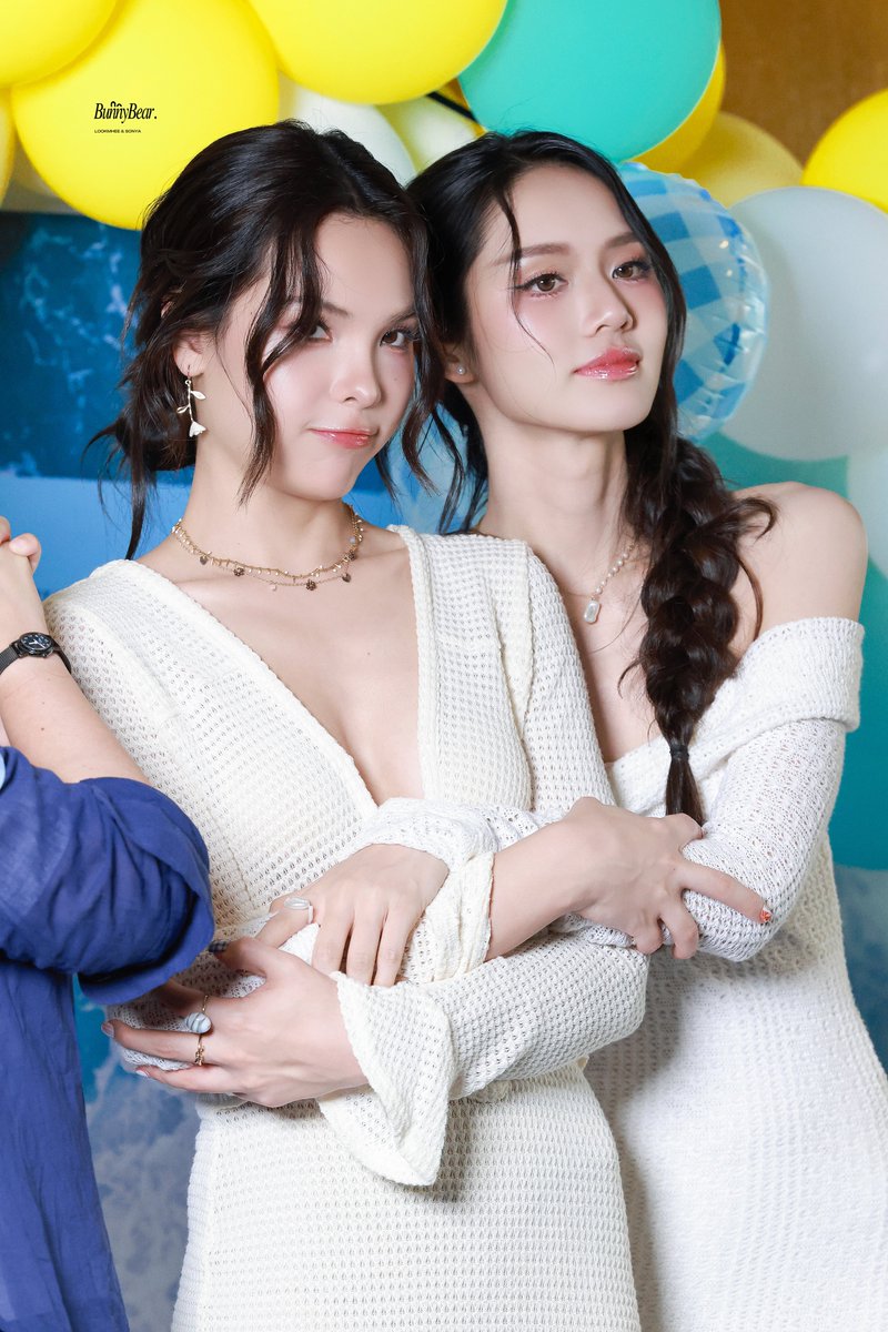 BunnyBear1819's tweet photo. 260508

foamdreamxlmsy
Hug Hug😉

#ลูกหมีซอนญ่า #LMSY
#FOAMDREAMingWithLMSY https://t.co/coiWxpyEs2