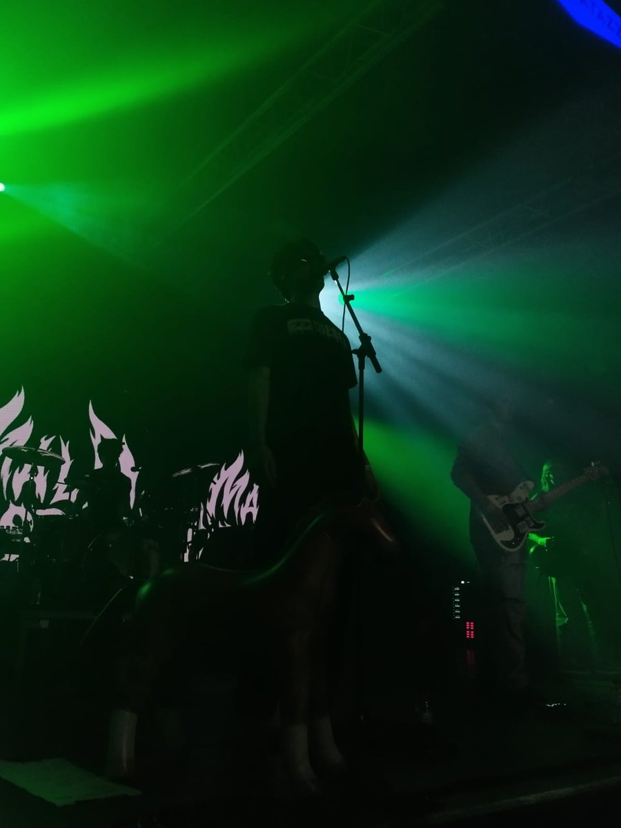 yokseman's tweet photo. Ha sido absolutamente increíble el concierto d @malisimagestion https://t.co/0SOOugzi5w